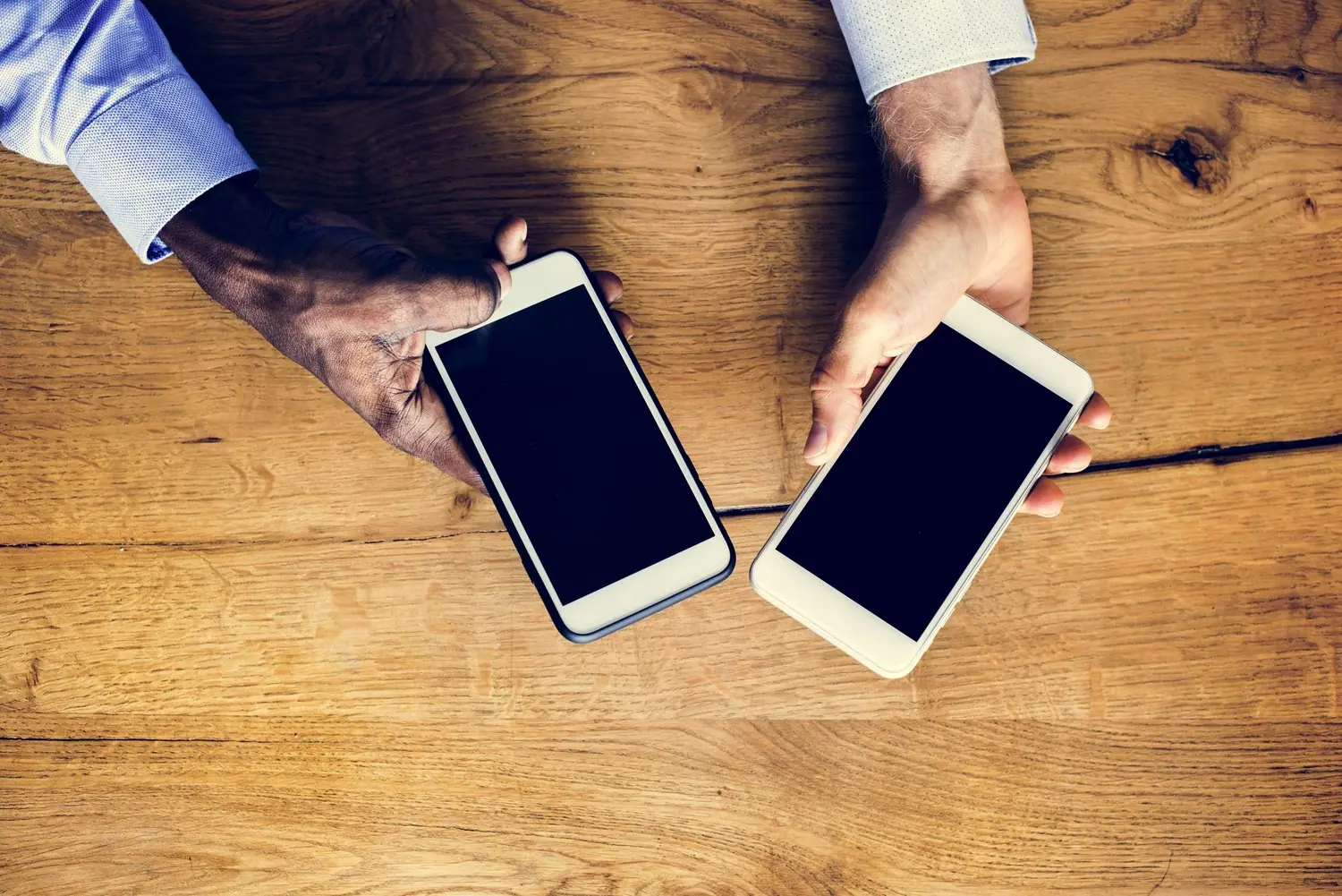 Konfiguracja synchronizacji między smartfonami