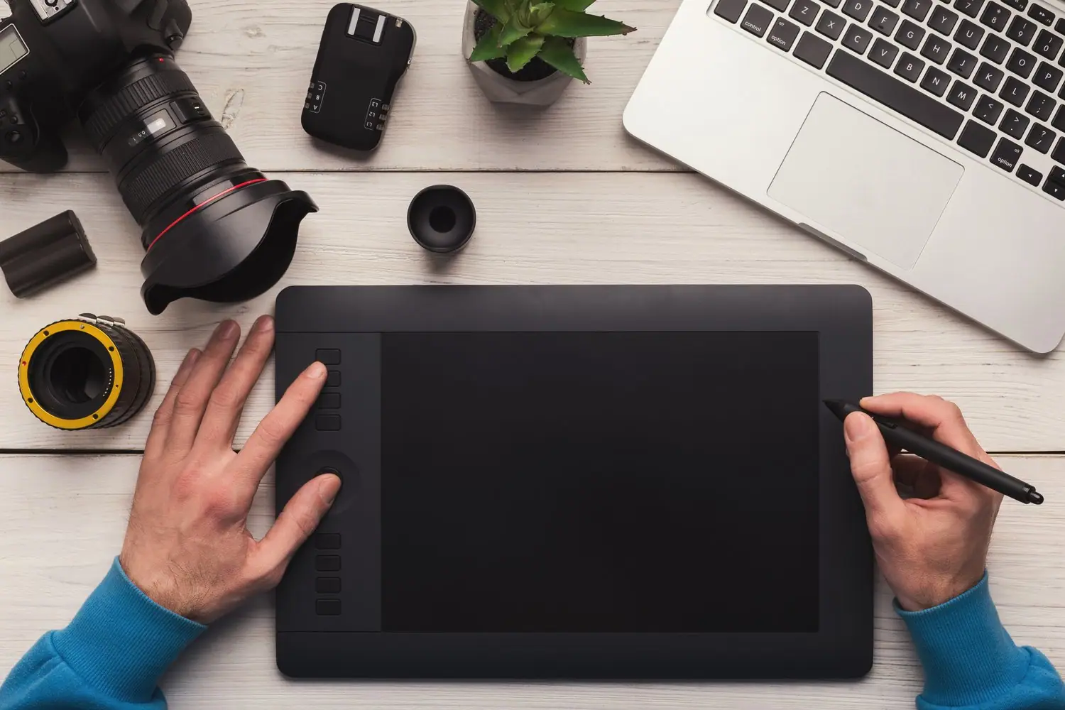 Tablet jako profesjonalne narzędzie do digital art - konfiguracja i optymalizacja