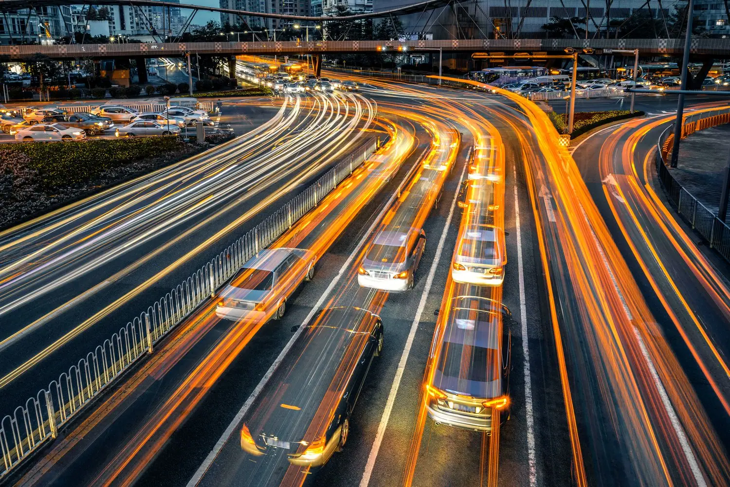 Zarządzanie ruchem sieciowym poprzez traffic shaping