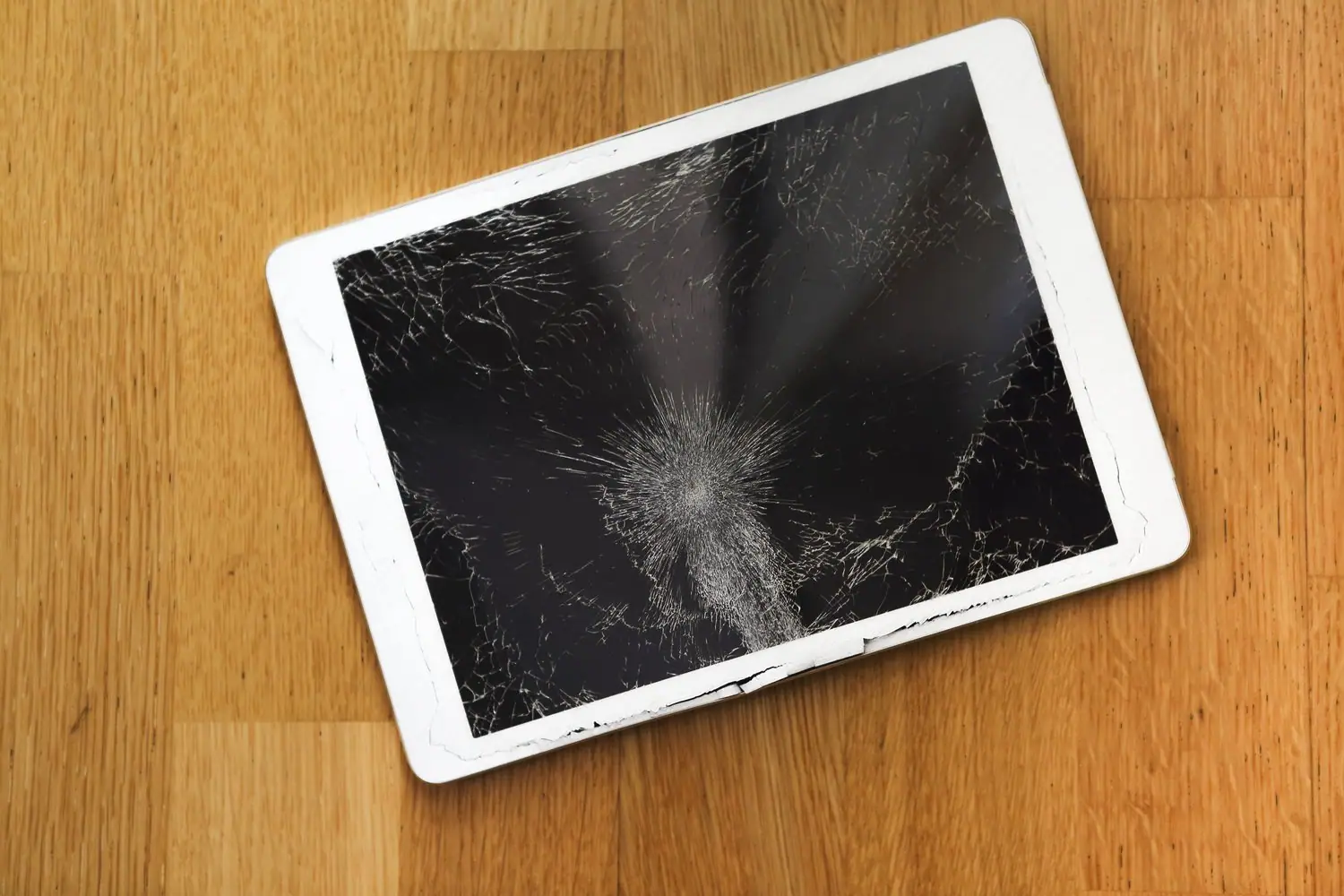Jak naprawić tablet który ma pęknięty ekran ale nadal działa