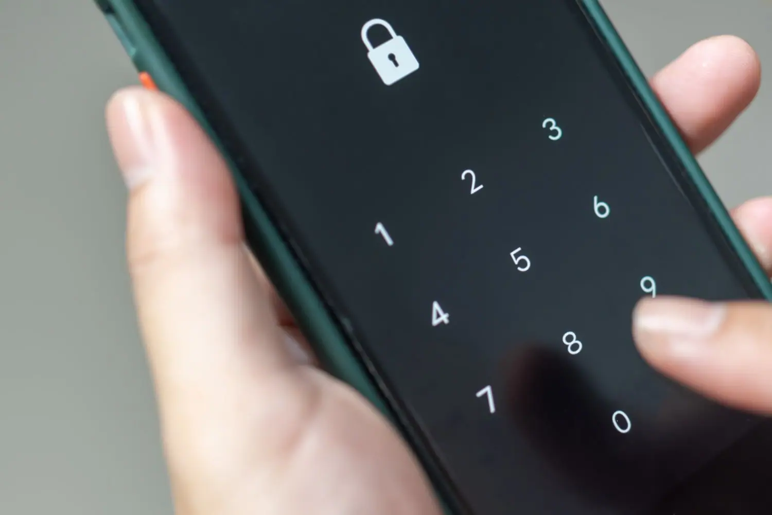 Jak ustawić bezpieczną blokadę ekranu w telefonie i tablecie